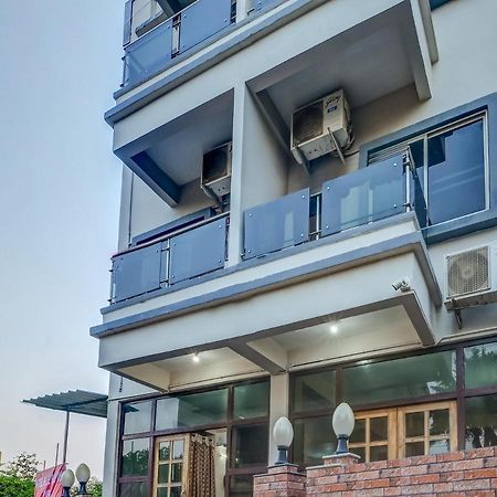 The Bay Beach Puri Exterior photo