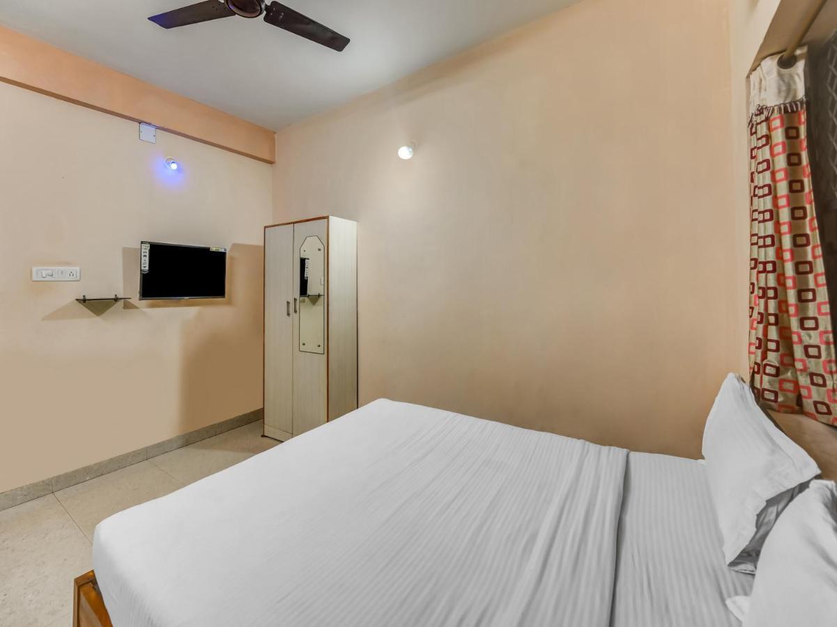 The Bay Beach Puri Exterior photo