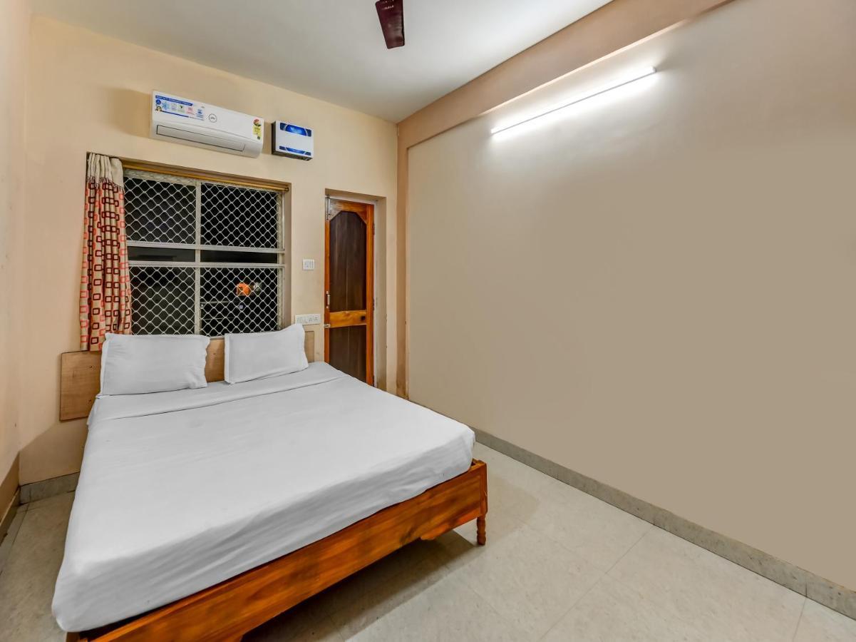 The Bay Beach Puri Exterior photo